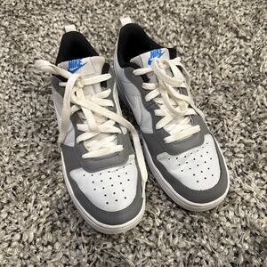 Nike Kids Sneakers - Gray and White